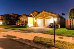15300 SW 91st Ln, Miami, FL 33196, Sold 03/03/17