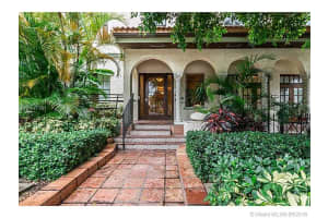 934 Michigan Ave, Miami Beach, FL 33139, Sold 11/16/16