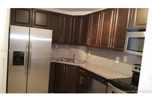 3111 Oakland Shores Dr APT F111, Oakland Park, FL 33309, Sold 11/02/16