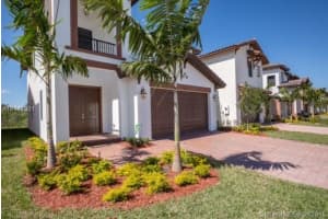 8620 NW 103rd Ave, Doral, FL 33178, Sold 12/13/16