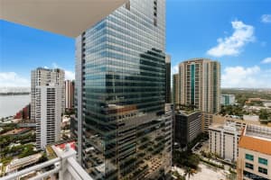185 SE 14th Terrace, Miami, FL 33131, Sold 12/09/16