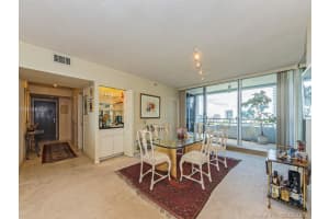 1541 Brickell Ave APT A1602, Miami, FL 33129, Sold 11/16/16