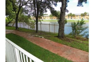 15241 SW 80th St, Miami, FL 33193, Sold 11/17/16