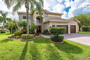 6783 Mariposa Cir E, Fort Lauderdale, FL 33331, Sold 11/29/16