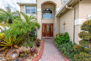 6783 Mariposa Cir E, Fort Lauderdale, FL 33331, Sold 11/29/16