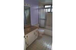 511 Ives Dairy Rd, Miami, FL 33179, Sold 12/29/16