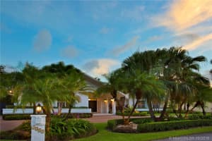 7438 SW 168th Terrace, Palmetto Bay, FL 33157, Sold 11/30/16