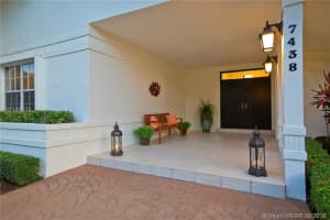 7438 SW 168th Terrace, Palmetto Bay, FL 33157, Sold 11/30/16