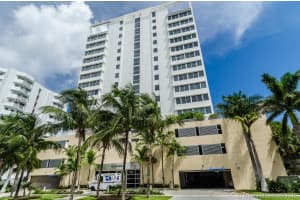 Office, 7929 West Dr, North Bay Village, FL 33141, Sold 02/10/17