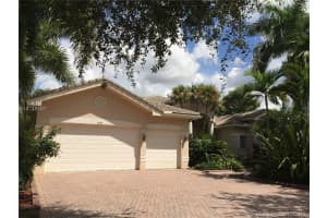 10465 Canterbury Ct, Davie, FL 33328, Sold 04/04/17