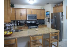 2307 W 69th St, Hialeah, FL 33016, Sold 02/16/17