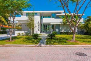 301 Island Dr, Key Biscayne, FL 33149, Sold 05/31/19