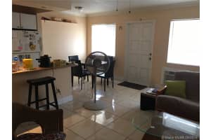 1818 E Oakland Park Blvd, Fort Lauderdale, FL 33306, Sold 04/25/17