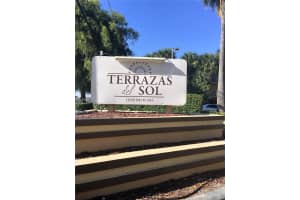 2750 W 76th St, Hialeah, FL 33016, Sold 12/09/16