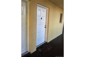 2750 W 76th St, Hialeah, FL 33016, Sold 12/09/16
