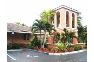 7235 NW 179th St, Hialeah, FL 33015, Sold 07/25/17