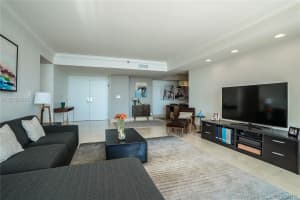 1581 Brickell Ave, Miami, FL 33129, Sold 03/08/17