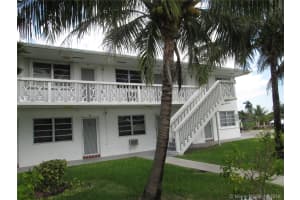 15 NW 204th St, Miami, FL 33169, Sold 01/20/17