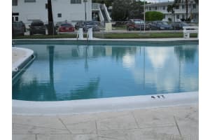 15 NW 204th St, Miami, FL 33169, Sold 01/20/17