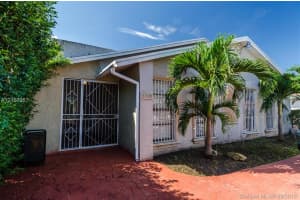11430 SW 32nd Ln, Miami, FL 33165, Sold 11/08/16