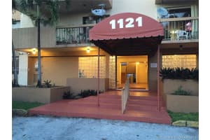 1121 SW 122nd Ave, Miami, FL 33184, Sold 12/19/16