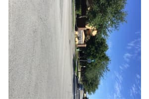 17342 NW 74th Ave, Hialeah, FL 33015, Sold 02/16/17