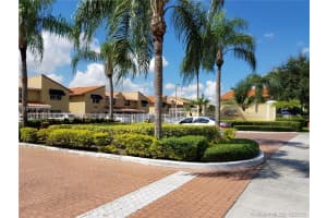 6990 NW 173rd Dr, Hialeah, FL 33015, Sold 12/09/16