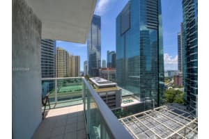 186 SE 12th Terrace #2204, Miami, FL 33131, Sold 06/09/17