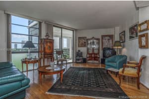 20400 W Country Club Dr, Aventura, FL 33180, Sold 11/29/16