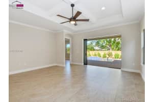 867 104th Ave N, Naples, FL 34108, Sold 08/31/17