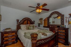 18935 NW 85th Ave, Hialeah, FL 33015, Sold 12/02/16