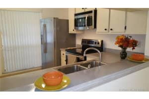 2740 S Oakland Forest Dr, Oakland Park, FL 33309, Sold 12/02/16