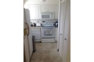 5900 Collins Ave, Miami Beach, FL 33140, Sold 11/16/16