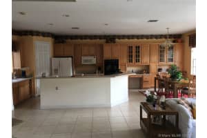 11348 NW 69th St, Doral, FL 33178, Sold 03/21/17