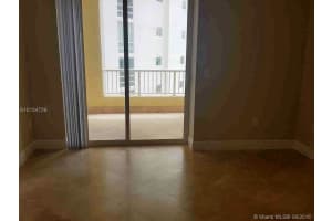 170 SE 14th St, Miami, FL 33131, Sold 11/08/16