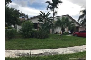 9418 NW 46th Ct, Sunrise, FL 33351, Sold 01/27/17