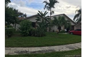 9418 NW 46th Ct, Sunrise, FL 33351, Sold 01/27/17