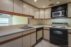 1700 SE 15th St, Fort Lauderdale, FL 33316, Sold 12/13/16