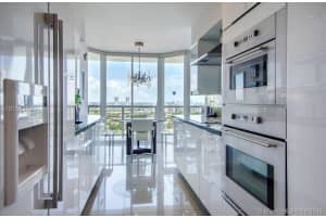 3598 Yacht Club Dr, Aventura, FL 33180, Sold 11/17/16