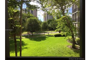 20400 W Country Club Dr, Aventura, FL 33180, Sold 03/07/17