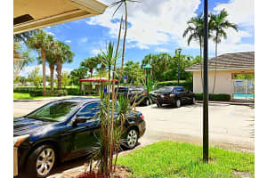 2987 NW 30th Pl, Oakland Park, FL 33311, Sold 11/14/16