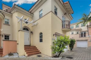 18345 NE 30th Pl, Miami, FL 33160, Sold 08/21/17