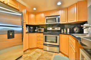 11285 N Kendall Dr APT L106, Miami, FL 33176, Sold 10/19/16