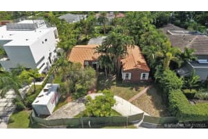 119 E 2nd Ct, Miami Beach, FL 33139, Sold 03/21/17