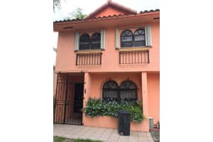 8327 NW 8th St #1b, Miami, FL 33126, Sold 02/02/17