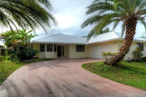 3925 NW 75th Terrace, Lauderhill, FL 33319, Sold 12/09/16