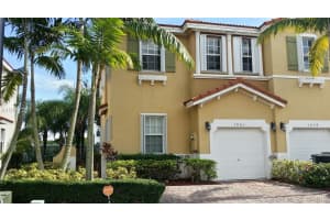 1061 NE 30th Ave, Homestead, FL 33033, Sold 12/30/16
