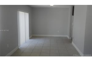 41 NE 12th Ave, Homestead, FL 33030, Sold 01/13/17