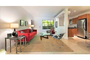 1341 15th St, Miami Beach, FL 33139, Sold 12/08/16