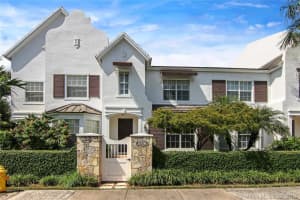 7774 SW 54th Ave, Miami, FL 33143, Sold 01/31/17